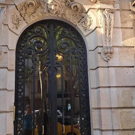 Appartamento Arc De Triomphe Champs Elysées Parigi